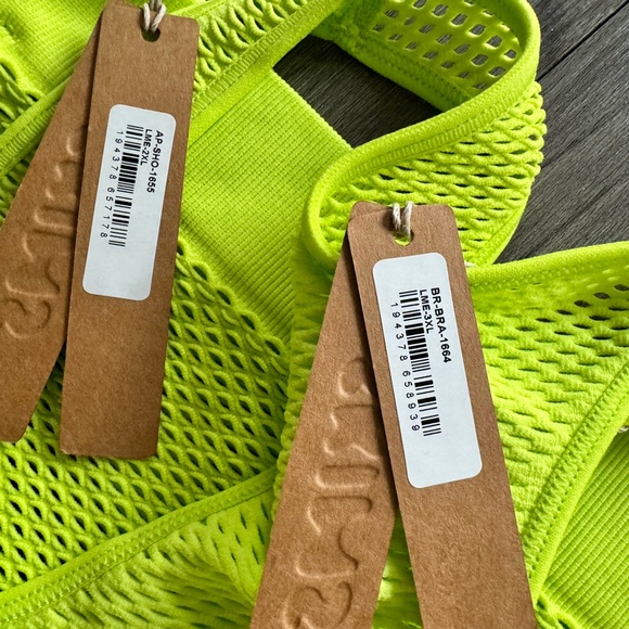 SKIMS BUNDLE! Neon Lime Bundle 2X-3XL BMWT - Picture 5 of 5